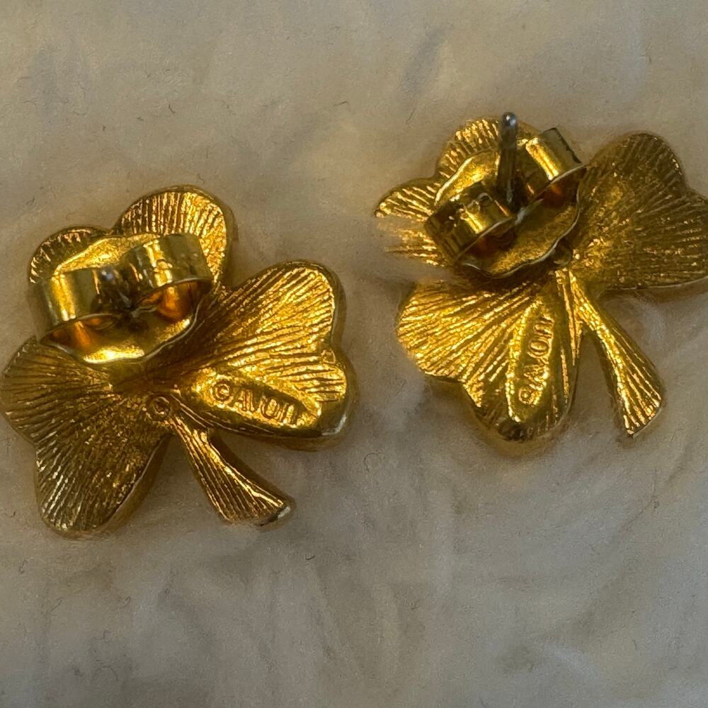 Avon 3PC Gold St. Patrick’s Day Jewelry Set, 2 Pins, Four Leaf Clover Earrings - Picture 9 of 9